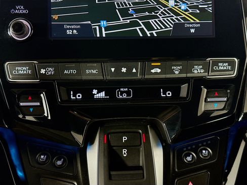 Certified 2024 Honda Odyssey Elite image 19