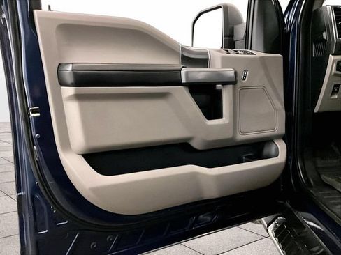 Used 2018 Ford F150 XLT w/ Equipment Group 302A Luxury AWD/4WD image 23