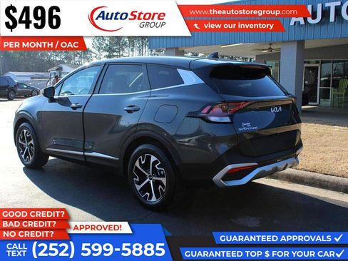 Used 2023 Kia Sportage EX image 8