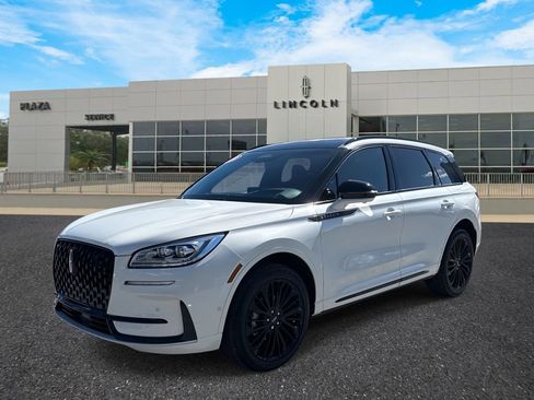 Certified 2023 Lincoln Corsair Reserve w/ Equipment Group 202A image 7