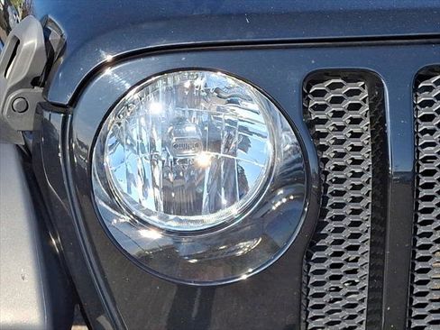 Certified 2020 Jeep Wrangler Unlimited Sport S image 9