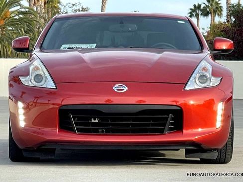 Used 2013 Nissan 370Z Touring 2dr Coupe 6M image 2