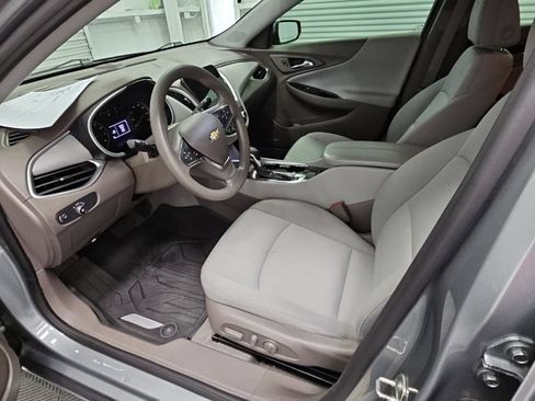 Used 2024 Chevrolet Malibu LT FWD image 11