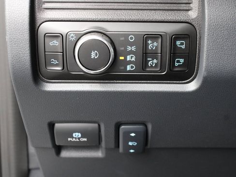 Used 2025 Ford F450 Platinum w/ FX4 Off-Road Package image 63