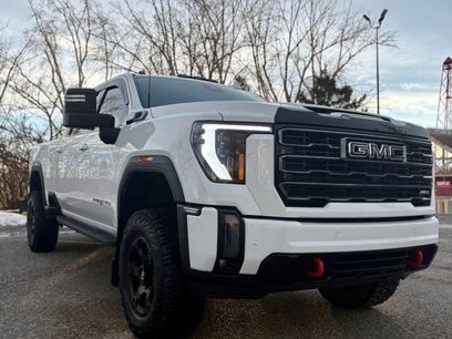 Used 2024 GMC Sierra 2500 AT4 w/ AT4 Premium Plus Package