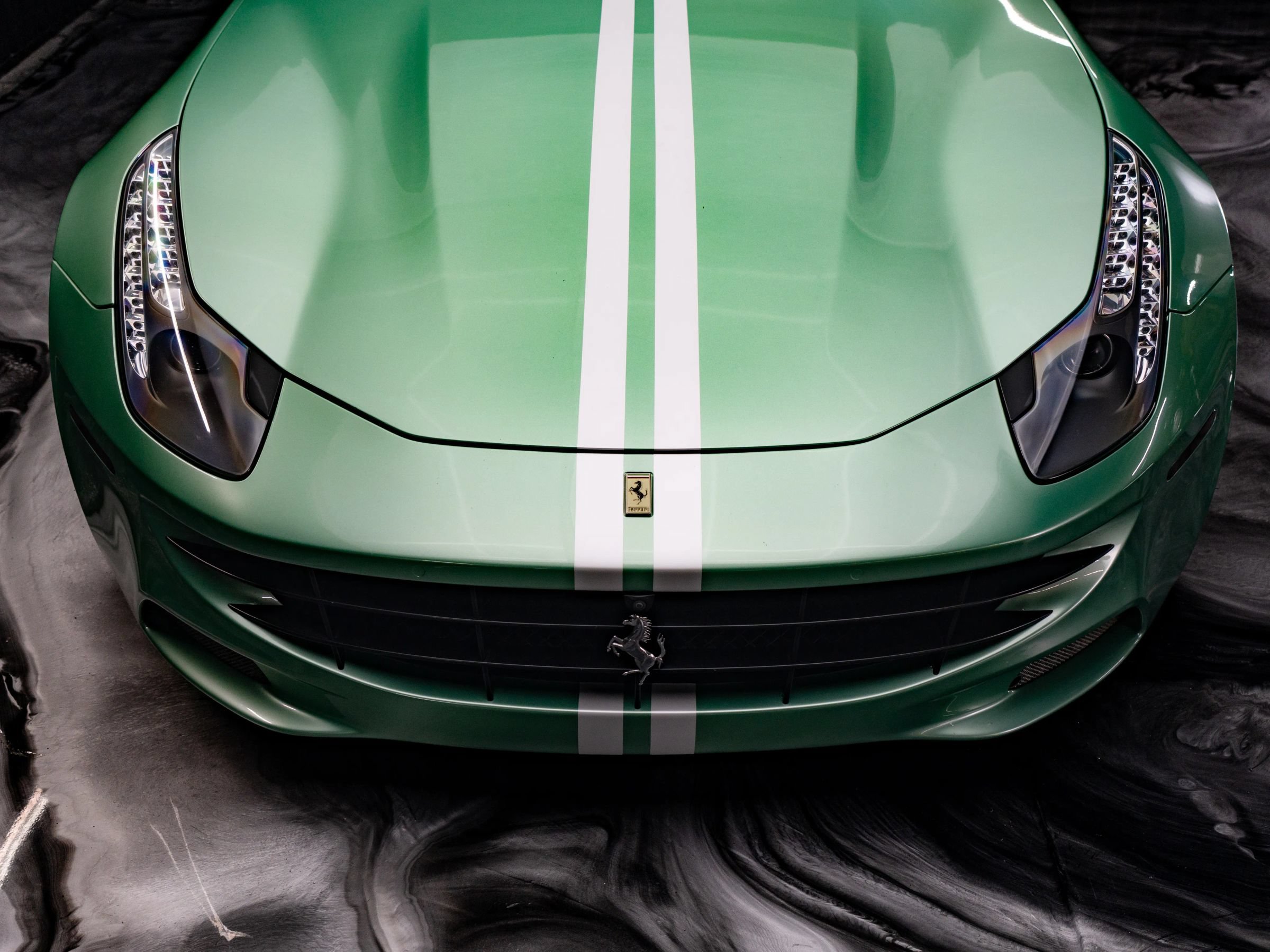 Used 2012 Ferrari FF AWD/4WD image 9