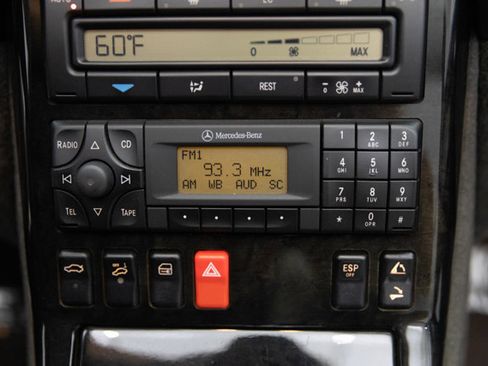 Used 2002 Mercedes-Benz SL 500 image 86