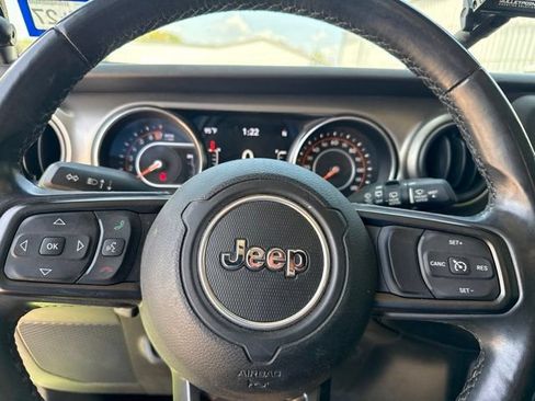 Used 2019 Jeep Wrangler Unlimited Sport S AWD/4WD image 11