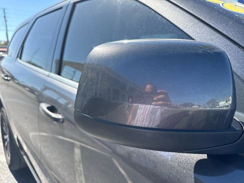 Used 2019 Dodge Durango SXT image 53