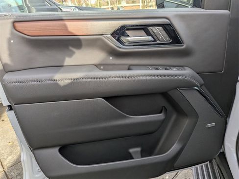 New 2026 GMC Yukon XL Denali w/ Sun & Power Step Package image 16