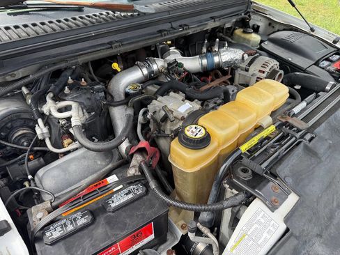 Used 2001 Ford Excursion Limited image 8