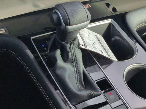 Certified 2026 Toyota Sienna Limited image 24