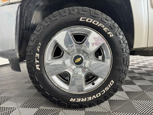 Used 2011 Chevrolet Silverado 1500 LT w/ All-Star Edition image 37