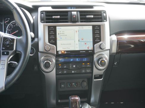 Used 2024 Toyota 4Runner Limited AWD/4WD image 16