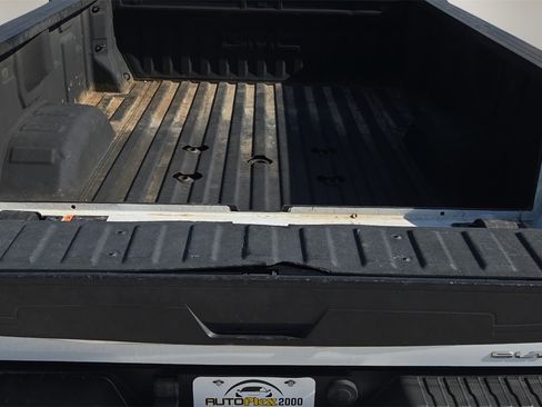 Used 2020 GMC Sierra 3500 SLT w/ Gooseneck/5TH Wheel Package image 38