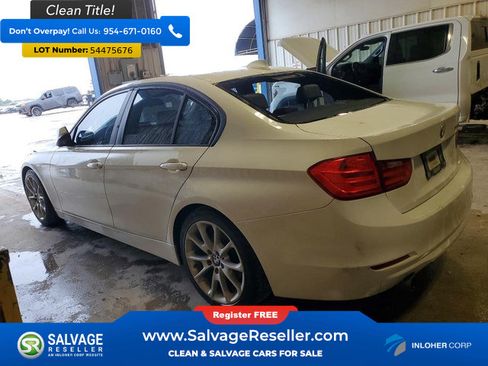 Used 2014 BMW 320i Sedan RWD image 3