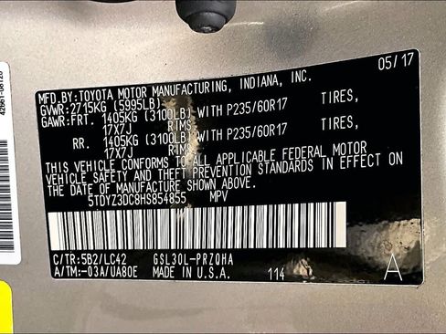 Certified 2017 Toyota Sienna XLE w/ XLE Navigation Package image 36