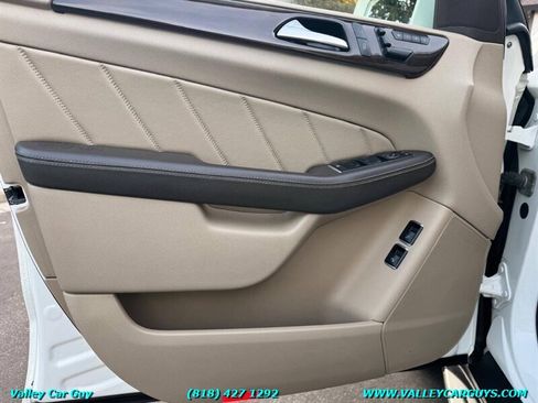 Used 2015 Mercedes-Benz GL 450 GL 450 4MATIC image 15