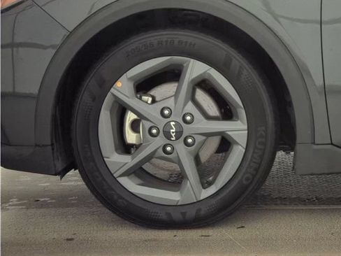 Used 2025 Kia K4 FWD image 21