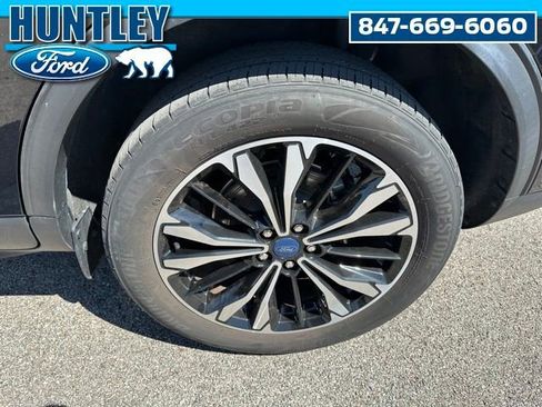 Used 2022 Ford Escape SE w/ SE Sport Appearance Package AWD/4WD image 8