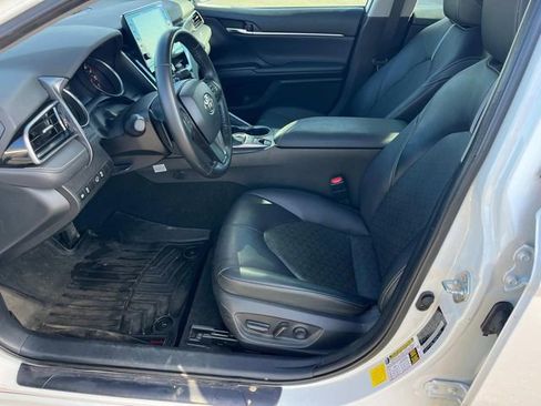 Used 2022 Toyota Camry XSE w/ Navigation Package image 24