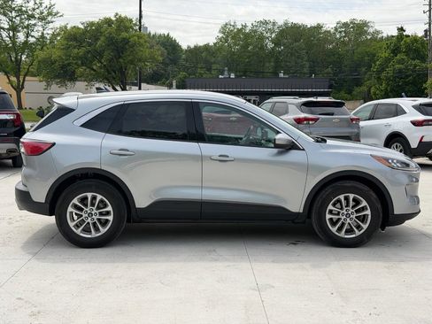 Used 2021 Ford Escape SE w/ Convenience Package AWD/4WD image 5