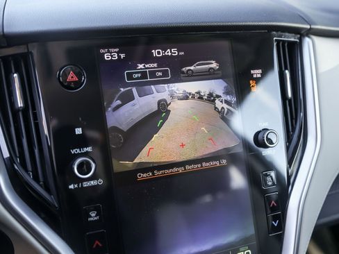 Used 2021 Subaru Outback Premium image 19