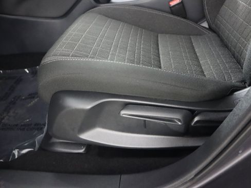 Certified 2026 Honda HR-V LX image 27