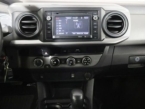 Used 2016 Toyota Tacoma SR5 w/ Exterior Package image 24