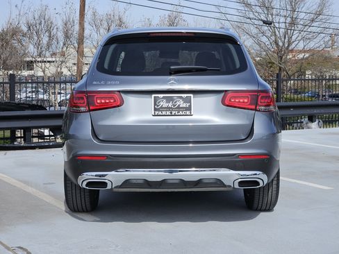 Certified 2022 Mercedes-Benz GLC 300 image 7