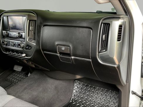 Used 2018 Chevrolet Silverado 1500 LT w/ All Star Edition AWD/4WD image 27
