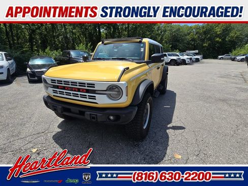 Used 2023 Ford Bronco Heritage Edition AWD/4WD image 1