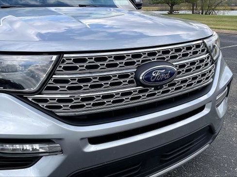 Certified 2023 Ford Explorer Limited AWD/4WD image 26