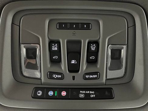 Used 2024 GMC Sierra 1500 Elevation w/ Elevation Premium Package AWD/4WD image 42