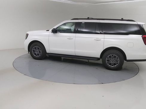 New 2025 Ford Expedition Max Active image 17