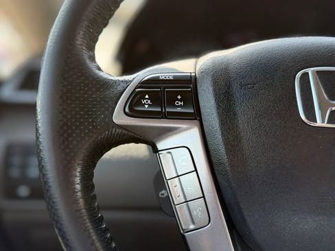 Used 2014 Honda Odyssey EX-L image 16