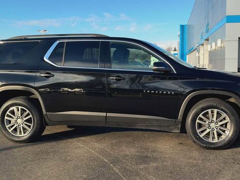 Certified 2023 Chevrolet Traverse LT image 9