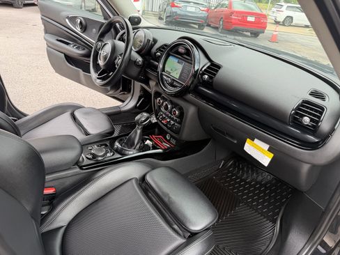 Used 2017 MINI Cooper Clubman S AWD/4WD image 22