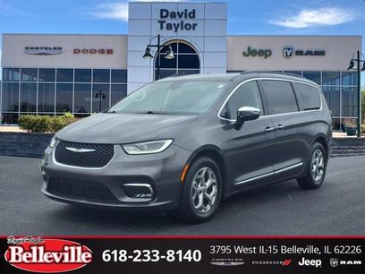 Used 2023 Chrysler Pacifica Limited