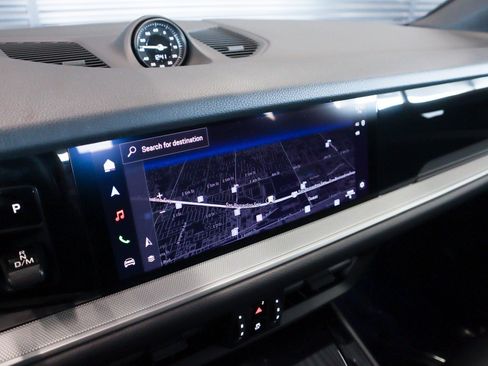 Certified 2024 Porsche Cayenne Coupe AWD/4WD image 20