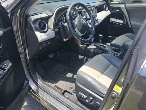 Used 2013 Toyota RAV4 Limited AWD/4WD image 3