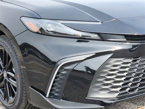 New 2026 Toyota Camry SE image 6