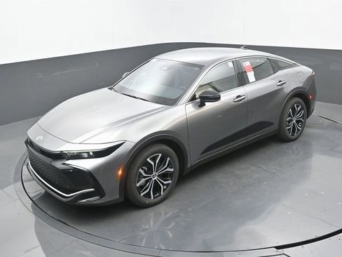 New 2026 Toyota Crown XLE image 20