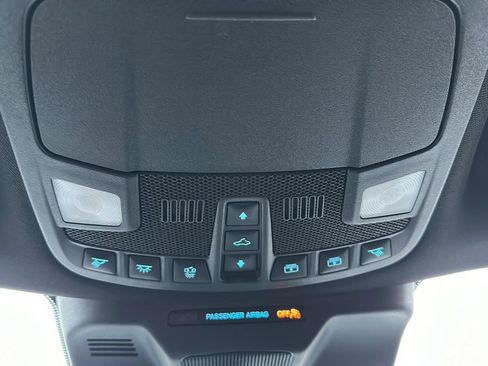 Used 2024 Ford Expedition Limited image 40