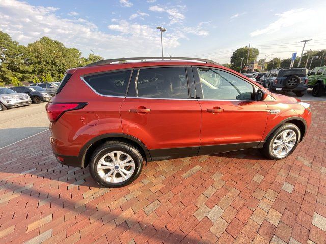 Used 2019 Ford Escape SEL AWD/4WD image 36