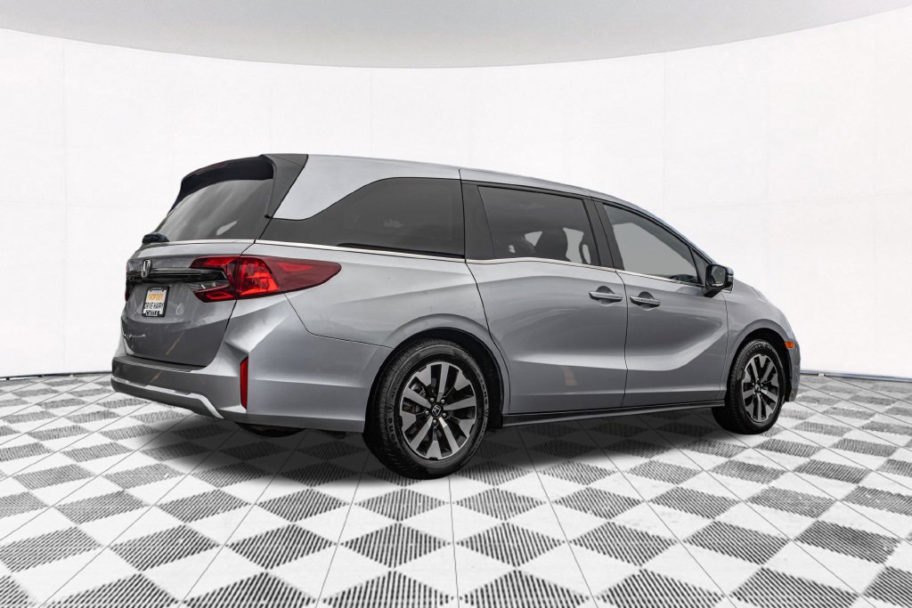 Used 2025 Honda Odyssey EX-L image 9