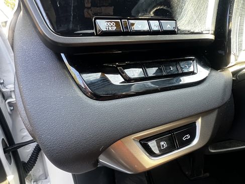 Used 2023 Lexus RX 350 Premium w/ Accessory Package AWD/4WD image 15