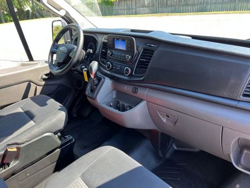 Used 2024 Ford Transit 250 Low Roof w/ Exterior Upgrade Package RWD image 34