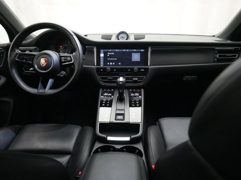 Certified 2022 Porsche Macan GTS w/ Premium Package Plus AWD/4WD image 18