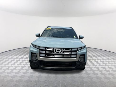 Used 2025 Hyundai Santa Cruz SEL FWD image 2